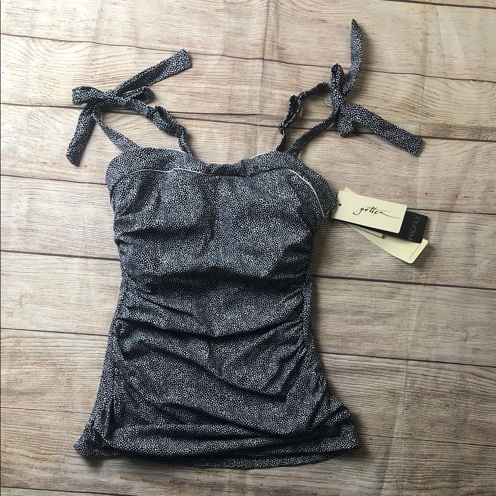 NWT Profile By Gottex Black‎ and White Tankini Top